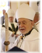 Image of Bishop Ron Stephens in miter and with crozier